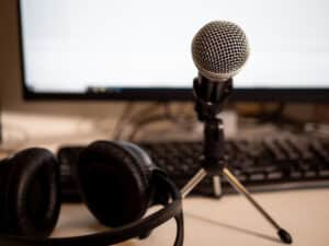 Come si attiva il microfono su computer